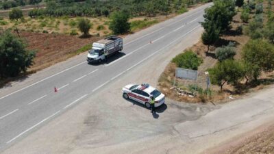 Kilis’te, trafik güvenliğini artırmak ve kazaları azaltmak amacıyla jandarma ekipleri