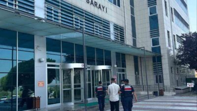 Ceyhan ilçesinde düzenlenen kına merasiminde silahla ateş eden ve jandarma