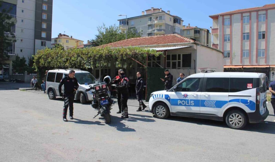 Melikgazi ilçesinde bir kıraathane çalışanı tarafından tüfekle vurulan bir kişi