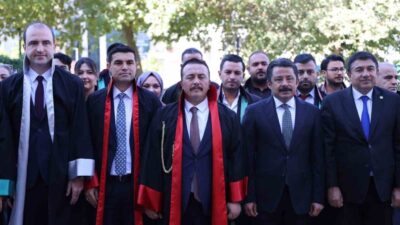 Kırşehir’de yeni adli yıl, adliye binasında düzenlenen bir törenle başladı.