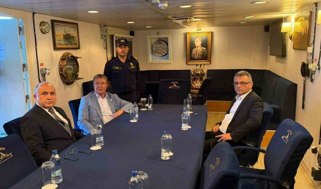 KKTC Cumhurbaşkanı Tufan Erhürman, Girne açıklarındaki gemi faciası sonrasında kayıp