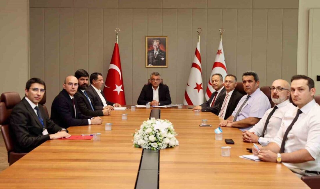 Kuzey Kıbrıs Türk Cumhuriyeti Cumhurbaşkanı Tufan Erhürman, Girne’de meydana gelen