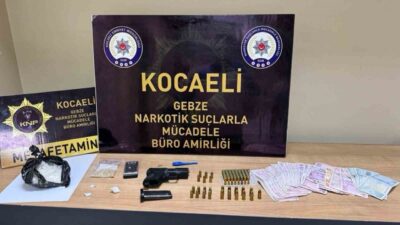 Kocaeli ilinde düzenlenen operasyonda 3 kişi uyuşturucu ticareti suçundan tutuklandı.