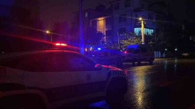 Konya’nın Selçuklu ilçesinde, Sakarya Mahallesi’nde iki komşu arasında çıkan kavgada