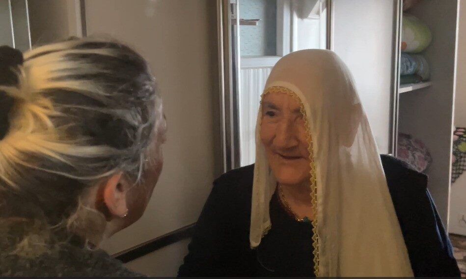 Yozgat’ta, endişe verici bir durumu fark edip yardım isteyen komşularının