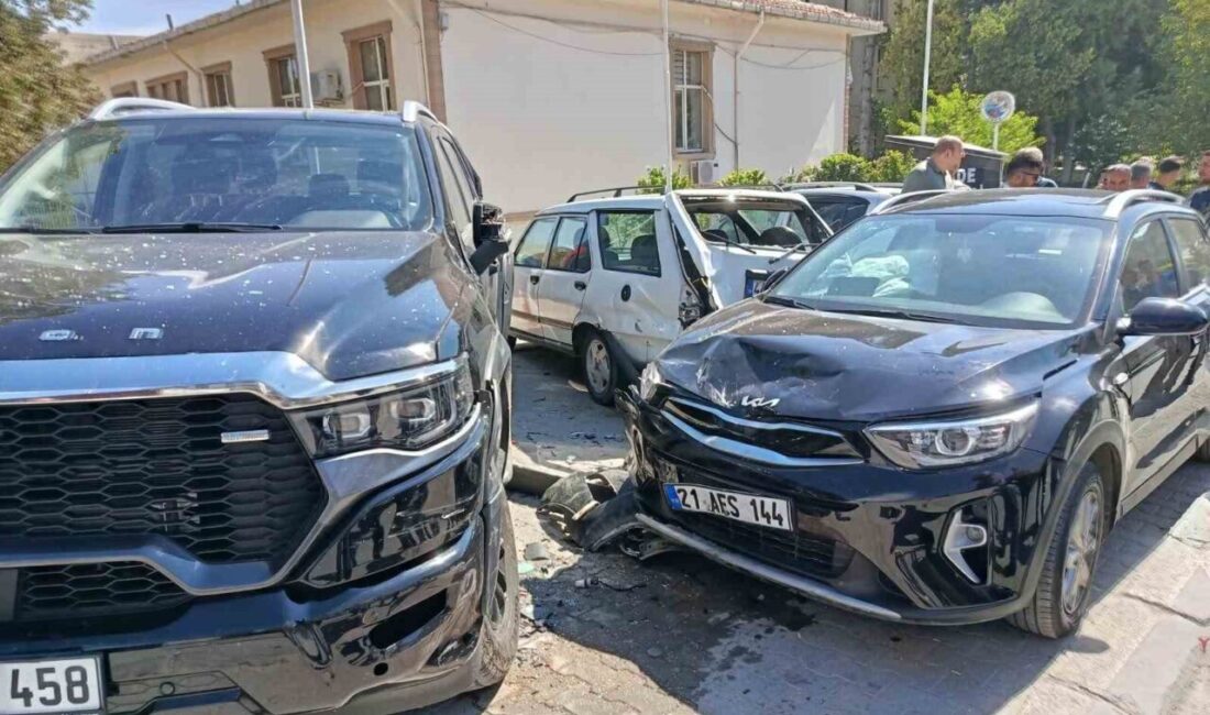 Malatya’nın Darende ilçesinde meydana gelen trafik kazasında, bir aracın kontrolden