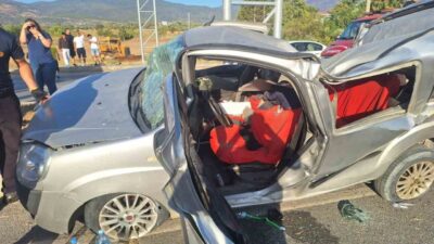 Çine ilçesinde meydana gelen trafik kazasında sürücü kontrolü kaybederek refüjdeki