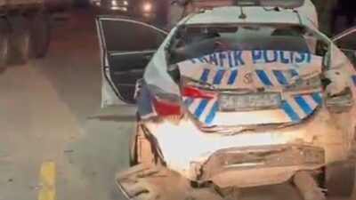 Sakarya’da meydana gelen zincirleme kazada, bir çekici gece saatlerinde kontrolden
