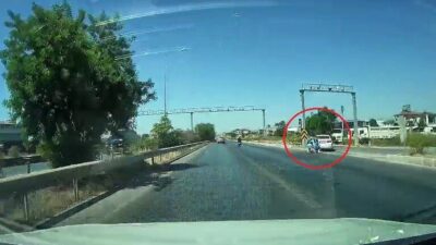 Manavgat ilçesinde bir kaza meydana geldi ve motosiklet sürücüsü yaralandı.