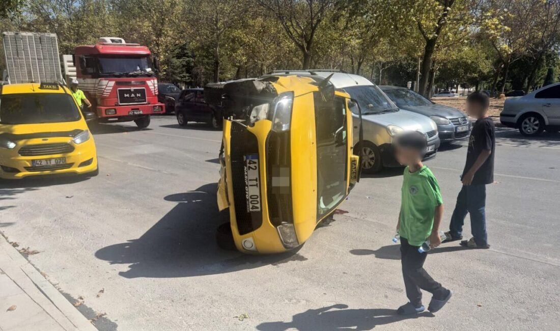 Konya’nın Selçuklu ilçesinde meydana gelen trafik kazasında ticari taksi yol