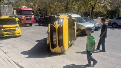 Konya’nın Selçuklu ilçesinde meydana gelen trafik kazasında ticari taksi yol