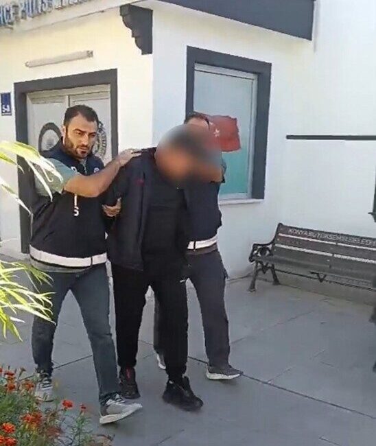 Konya’da bir sürücüye sopayla saldırmaya kalkışan şahsa 380 bin TL