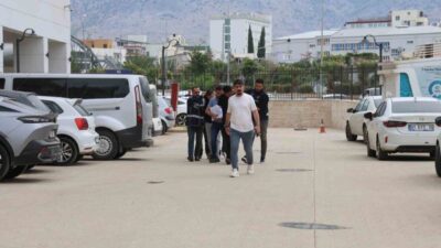 Adana’nın Kozan ilçesinde yaşanan silahla yaralama ve tehdit olaylarını araştıran