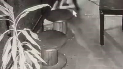 Küçükçekmece’de yaşanan olayda, kentsel dönüşüm kapsamında yıkımı devam eden bir