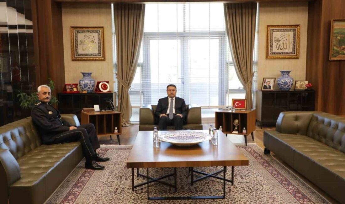 Kütahya İl Emniyet Müdürlüğü görevine Cumhurbaşkanlığı Kararnamesi ile atanan Arif