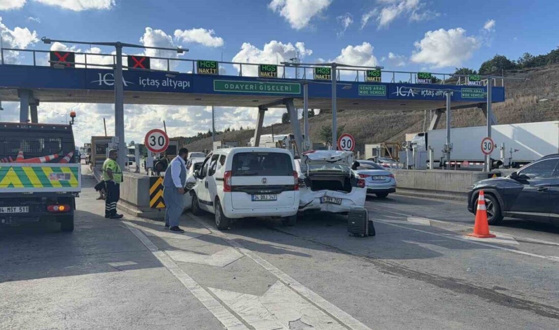 Kuzey Marmara Otoyolu’nun Odayeri gişelerinde meydana gelen zincirleme trafik kazasında