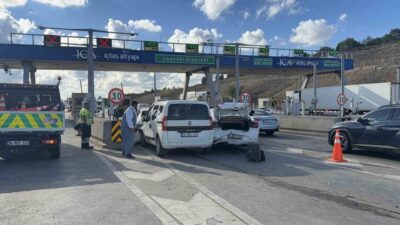 Kuzey Marmara Otoyolu’nun Odayeri gişelerinde meydana gelen zincirleme trafik kazasında
