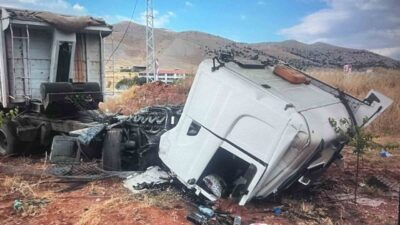 Malatya’nın Doğanşehir ilçesinde meydana gelen iki ayrı trafik kazasında toplam