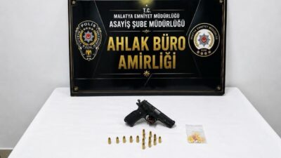 Malatya’da eğlence merkezlerinde yapılan denetimlerde, ruhsatsız bir tabanca, 15 fişek