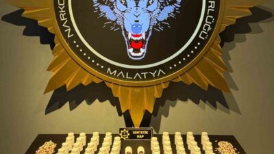 Malatya’da polis ekipleri tarafından sokak satıcılarına yönelik gerçekleştirilen operasyonda 2