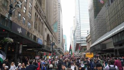 New York’ta binlerce insan, İsrail Başbakanı Binyamin Netanyahu’yu protesto etmek