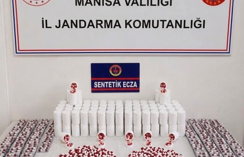 Manisa’nın Şehzadeler ilçesinde Jandarma ekipleri tarafından düzenlenen operasyonda 11 bin