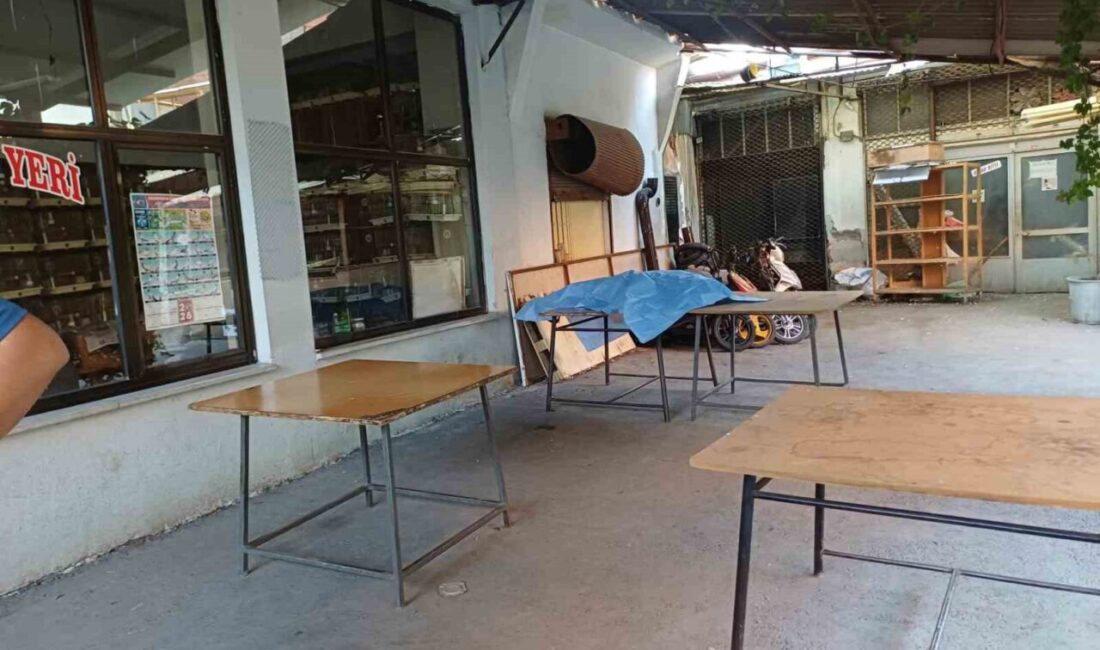 Manisa’nın Salihli ilçesinde bir kişinin kahvehanede ölü bulunmasıyla ilgili 2