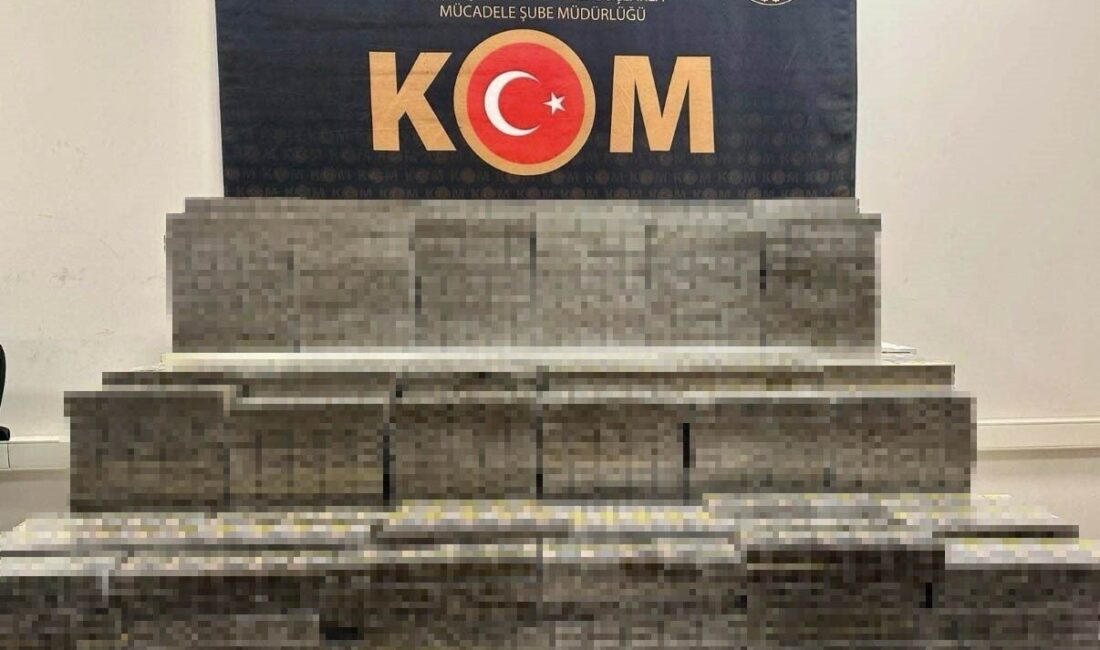 Mardin’in Artuklu ilçesinde kaçakçılığın engellenmesine yönelik operasyonlarda bir araçta yapılan
