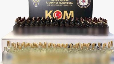 Muğla’nın Milas ilçesinde gerçekleştirilen bir polis operasyonunda, bir araçta gümrük