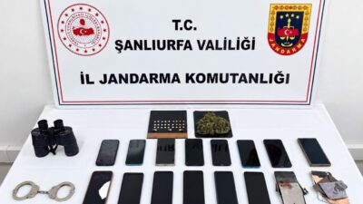 Şanlıurfa’nın Akçakale ilçesinde, kendilerini kamu görevlisi olarak tanıtarak dolandırıcılık yaptıkları