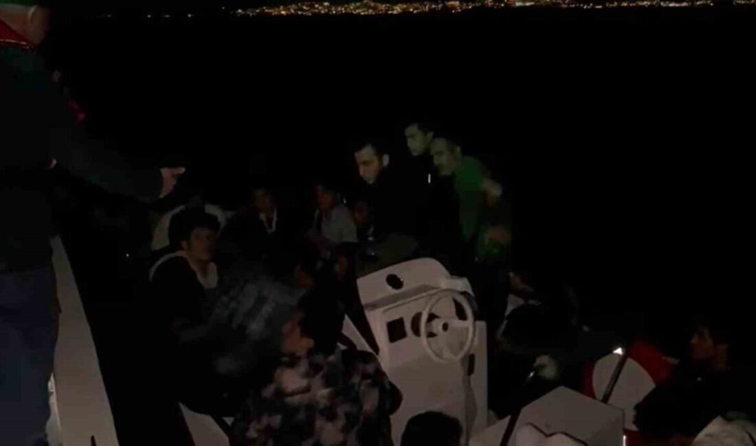 Kuşadası ilçesinde Sahil Güvenlik Mobil Radarı tarafından tespit edilen bir