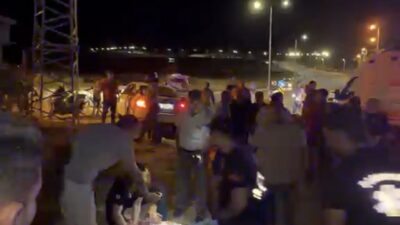 Adıyaman’da meydana gelen bir kaza sonucunda motosiklet ile otomobil çarpıştı