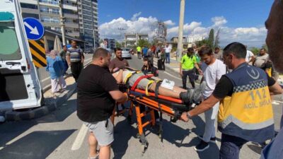 Mersin’in Erdemli ilçesinde meydana gelen trafik kazasında, motosiklet ile otomobilin