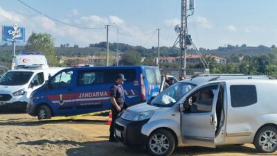 Sakarya ilinin Kocaali ilçesine bağlı Caferiye Mahallesi’nde, Kadınlar Plajı yakınlarında