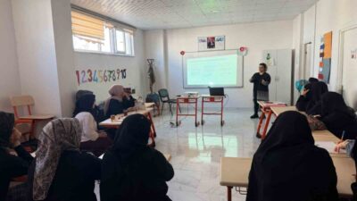 Muş’ta, aile destek merkezlerinde eğitim gören kadınları uyuşturucu bağımlılığından koruma