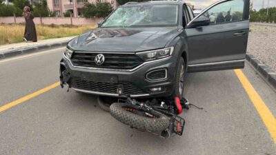 Niğde’de, aynı yönde seyreden bir otomobil ile elektrikli bisikletin çarpıştığı