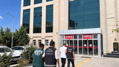 Niğde ilinde polis ekipleri tarafından gerçekleştirilen operasyonlarda uyuşturucu ticareti yapmak,
