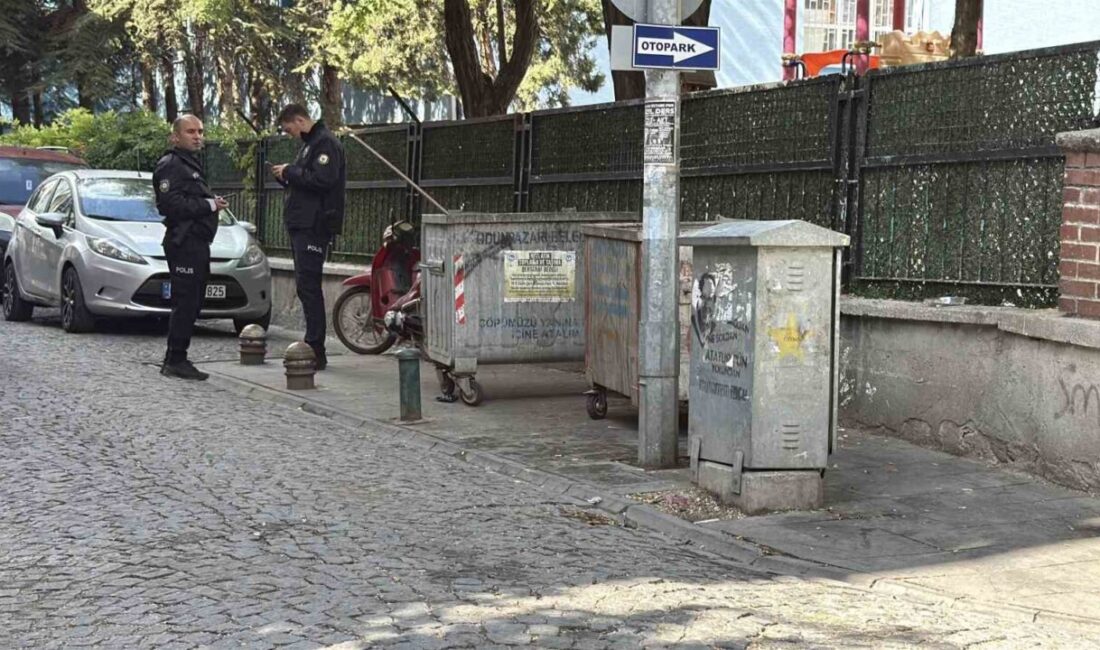 Eskişehir’de bir okulun yakınındaki çöp konteynerinde yaşanan ardışık patlamalar, polisin