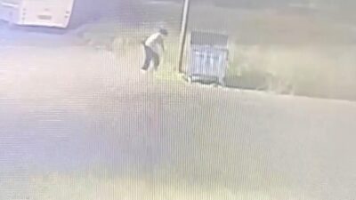 Kırşehir’de yaşanan olayda bir kadın, çöp yakarak çıkan yangının ardından
