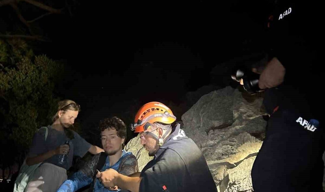 Antalya’da, 2 Rus turistin yürüyüş yaparken yollarını kaybetmeleri sonrasında AFAD