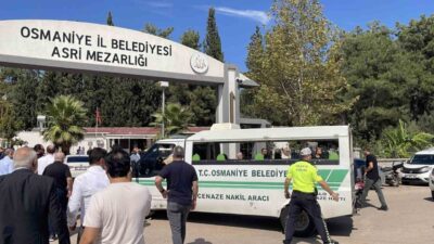 Osmaniye ilinde Türk dili ve edebiyatı öğretmeni olarak görev yapan