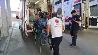 Adıyaman’da, bir yolcu şehir içi otobüste seyahat ederken dengesini kaybederek