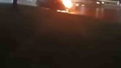 Bursa’da seyir halinde olan bir aracın motor kısmında çıkan yangın,