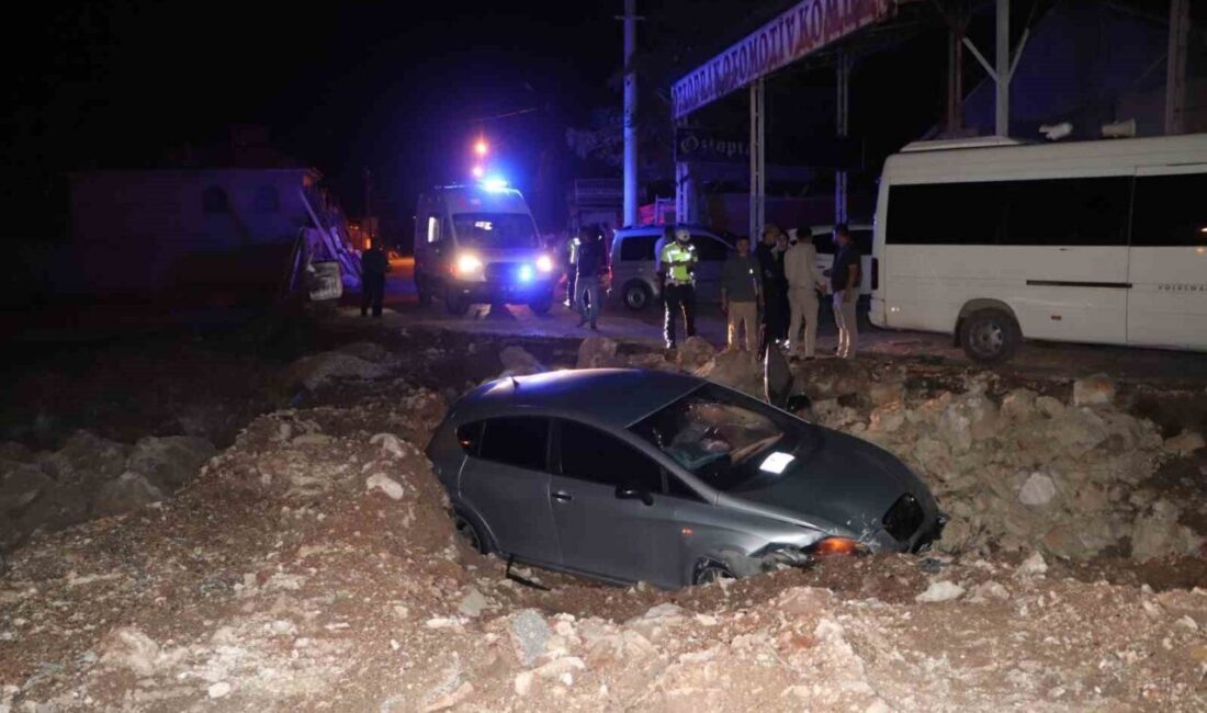 Karaman’da, bir otomobilin yapımı devam eden inşaatın kazı alanına uçması