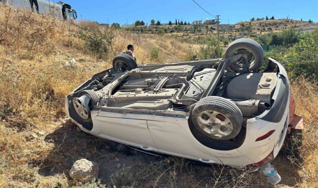 Adıyaman’da meydana gelen bir trafik kazasında, kontrolünü yitiren bir aracın