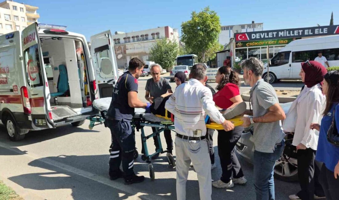 Adıyaman’da bir kadın, yaya geçidine geçmeye çalışırken bir otomobilin çarpması
