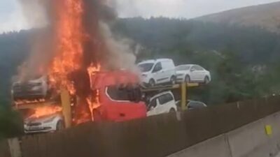 Mersin’de, Tarsus-Adana-Gaziantep (TAG) otoyolu Çamalan mevkiinde meydana gelen olayda, otomobil