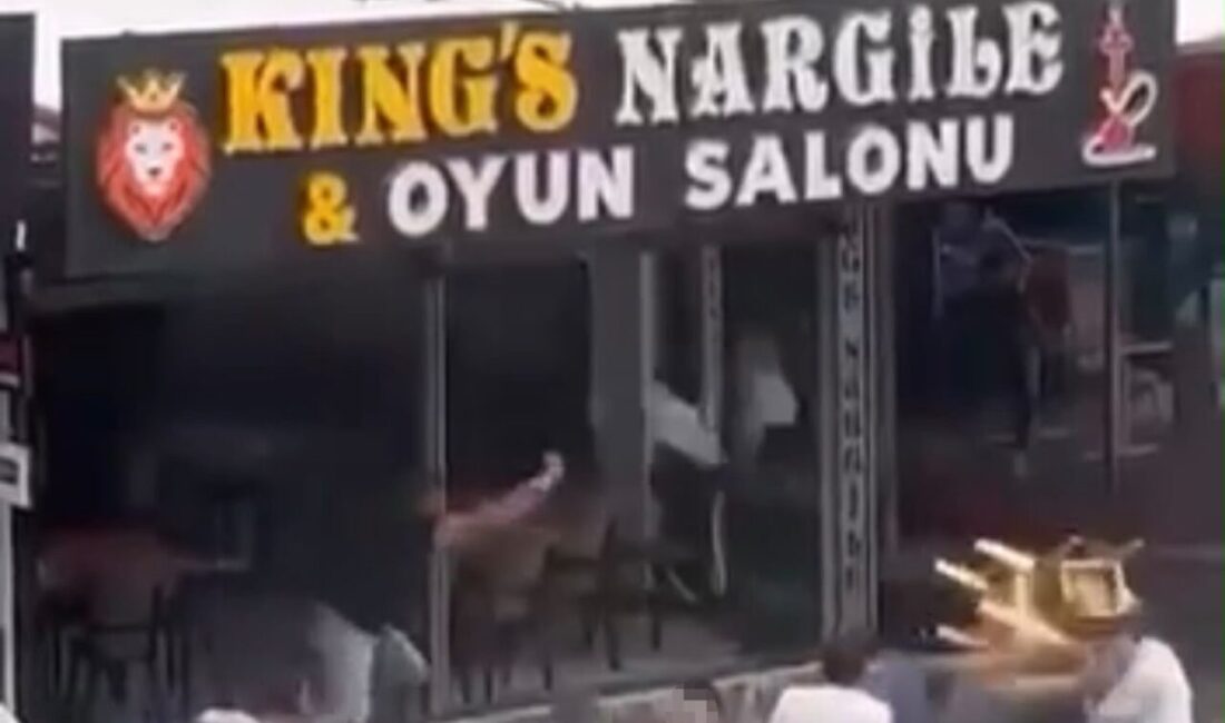 Elazığ’da bulunan bir oyun salonunda meydana gelen bir kavgada sandalyelerin