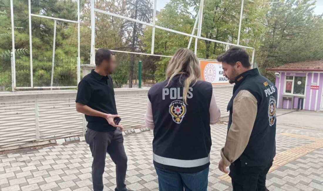 Afyonkarahisar İl Emniyet Müdürlüğü ekipleri, eğitim ve öğretim ortamının huzur