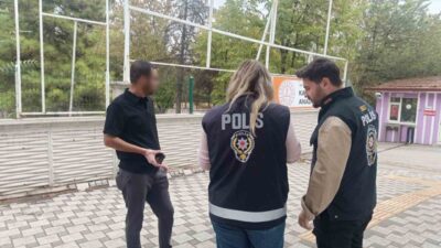 Afyonkarahisar İl Emniyet Müdürlüğü ekipleri, eğitim ve öğretim ortamının huzur
